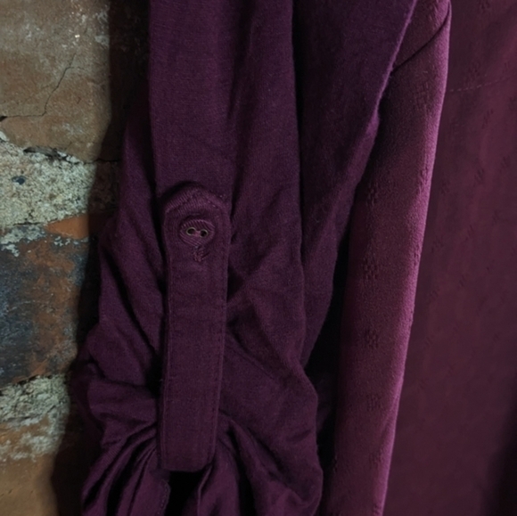 Skies are Blue XL Maroon Collared Tunic Shirt w/ Roll Up Sleeves‎ - Picture 4 of 10